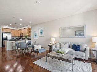 592 Almaden Walk Loop, San Jose, CA 95125