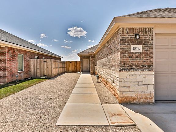 3rd image of 1607 Avenue L #B