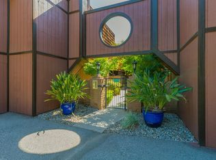5458 N Del Mar Ave APT 102, Fresno, CA 93704
