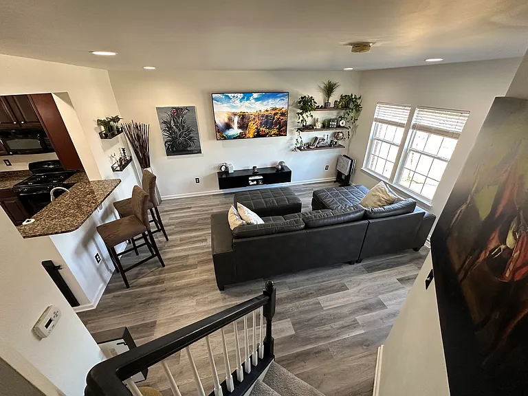 355 Cristaudo Ct — Photo 5
