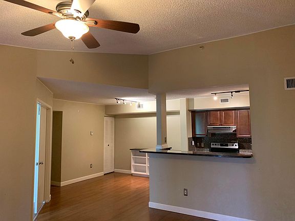 5th image of 160 Yacht Club Way APT 303