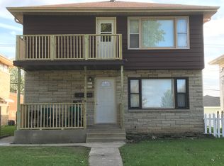 8913 W Congress St, Milwaukee, WI 53225