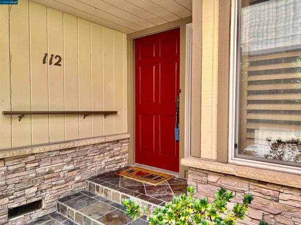 112 Alamo Sq, Alamo, CA 94507