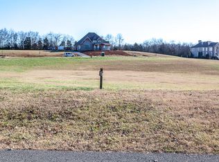 3210 Lowes Lndg, Louisville, TN 37777