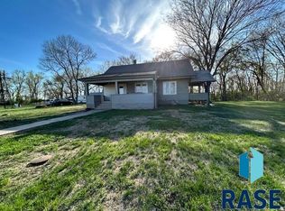 46235 Us Highway 18 Hwy, Davis, SD 57021