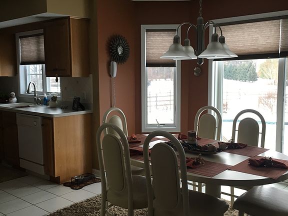 2nd image of 580 Deer Haven Dr