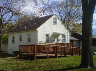 340 Idaho St, Waterloo, IA 50703