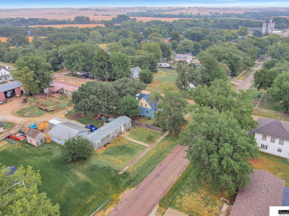 700 A St, Staplehurst, NE 68439 Zillow