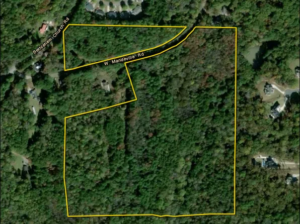 212 W Mandeville Rd, Carrollton, GA 30117