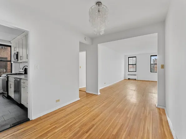 675 Academy St APT 5B, Manhattan, NY 10034