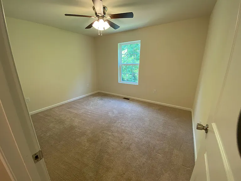 2800 Monticello Ln — Photo 18