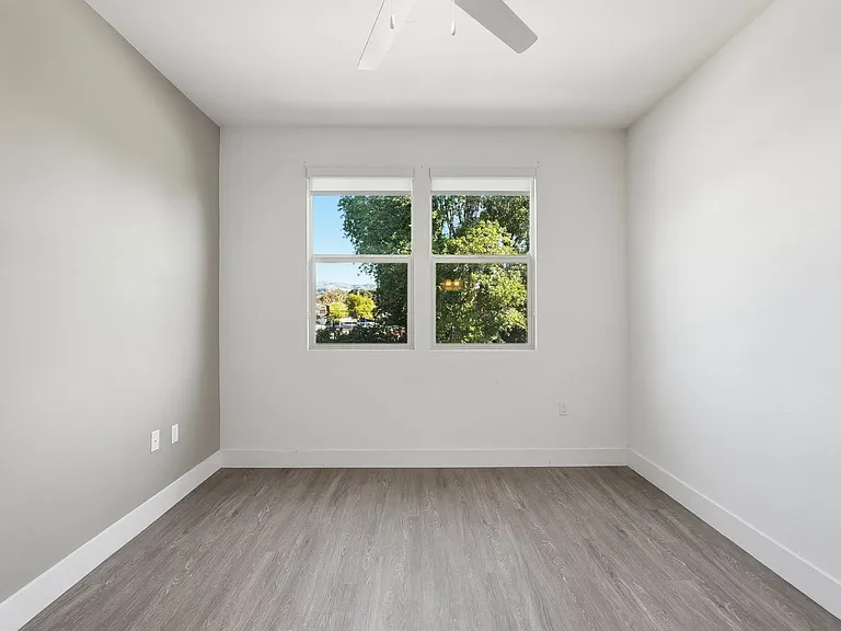 Cierra Apartments — Photo 38