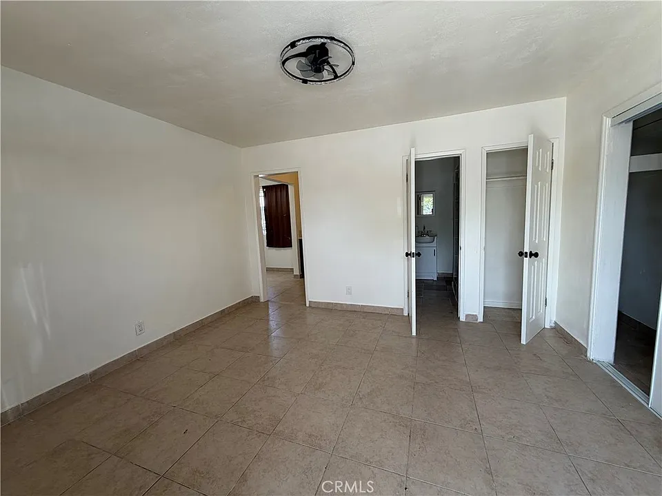 113 W 97th St