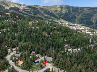 362 Ullr Rd, Sandpoint, ID 83864