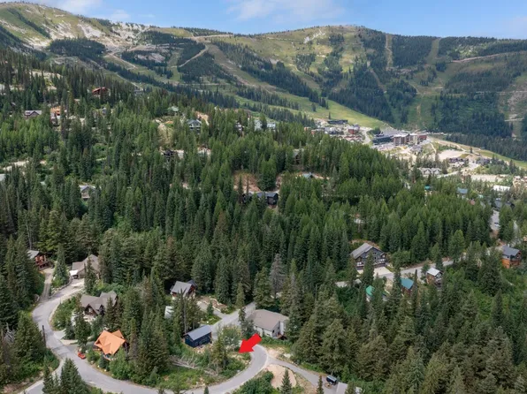 362 Ullr Rd, Sandpoint, ID 83864