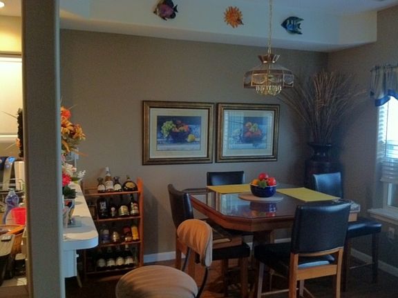 5th image of 260 Turnberry Vlg