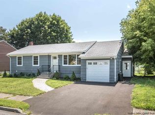 26 Amsterdam Ave, Kingston, NY 12401