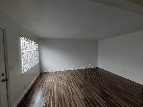 4th image of 311 Misty Isle Ln Unit D