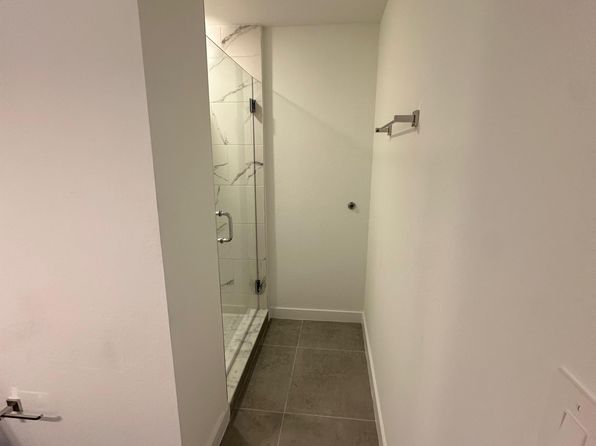 325 NW 4th St #112