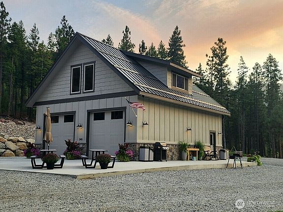 2nd image of 340 Mossback Lane