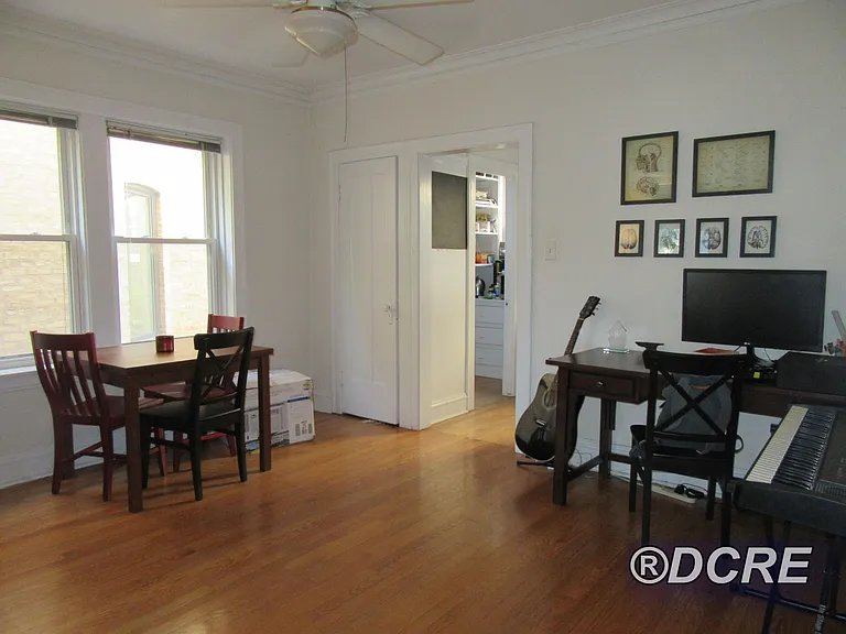 1204 W Newport Ave #2 — Photo 4