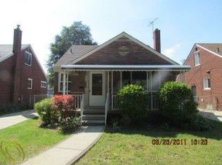22843 Courtland Ave, Eastpointe, MI 48021