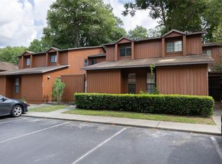 5829 SW 8th Pl, Gainesville, FL 32607