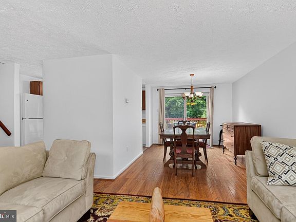 5th image of 6408 Tiffany Ct