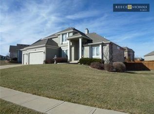 25920 W 150th Ter, Olathe, KS 66061