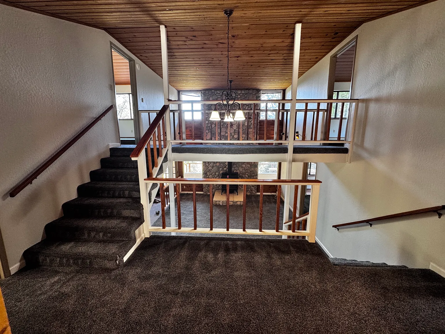 Garnet Ct, Pollock Pines — Photo 3