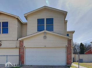 138 Creek Cove Dr, Dallas, TX 75217