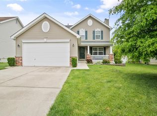 5504 Emerald Ridge Dr, Saint Charles, MO 63304