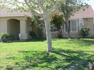 2150 Matthew Ave, Rosamond, CA 93560