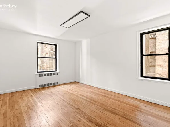 205 West 95th Street image 14 of 16