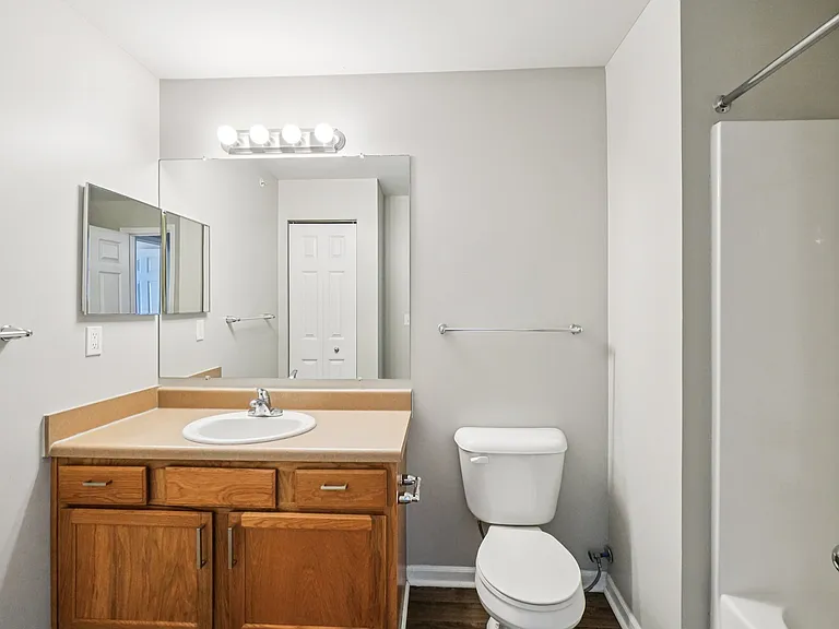 Abbey Ridge Apartment Homes — Photo 65