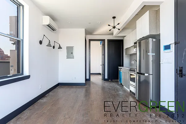 Rented by ERNY LLC | media 18