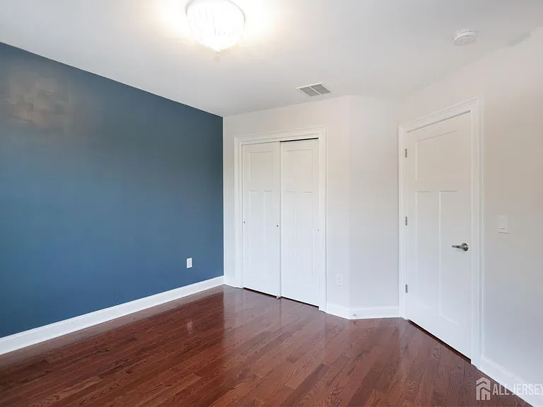 10 Gonzalez Dr — Photo 20