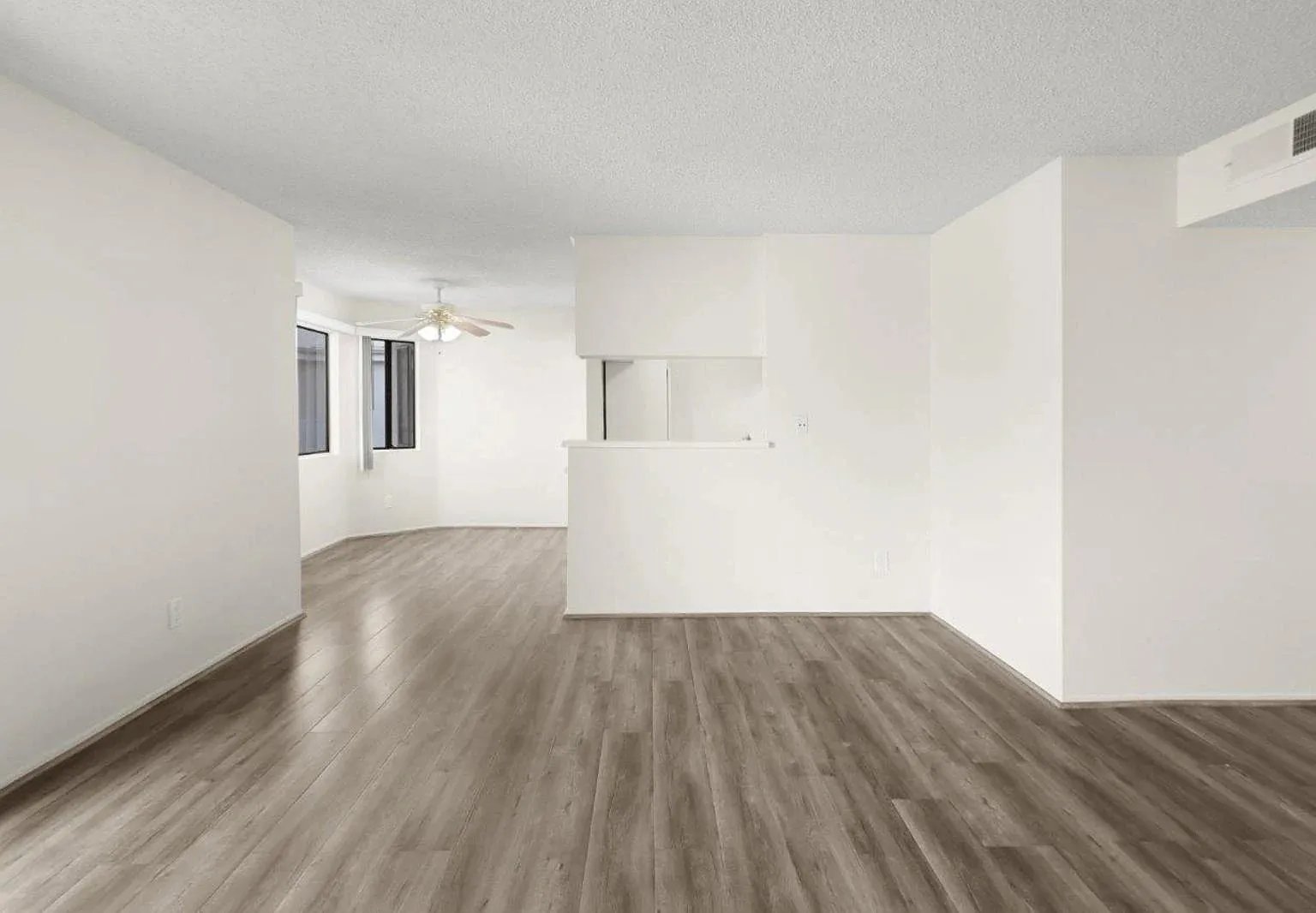 2 bed, 2.0 bath, $2,595 — Photo 2