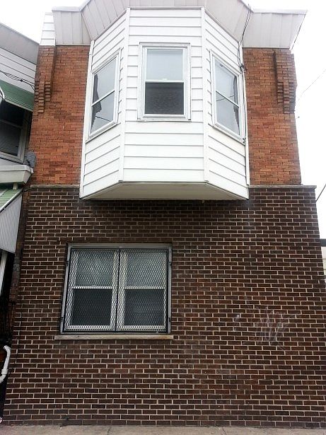 2nd image of 232 N 56th St