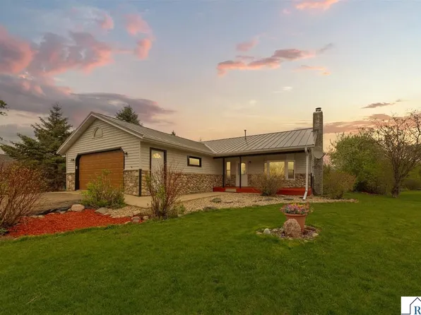 30 Winnebago Cir, Saint Clair, MN 56080