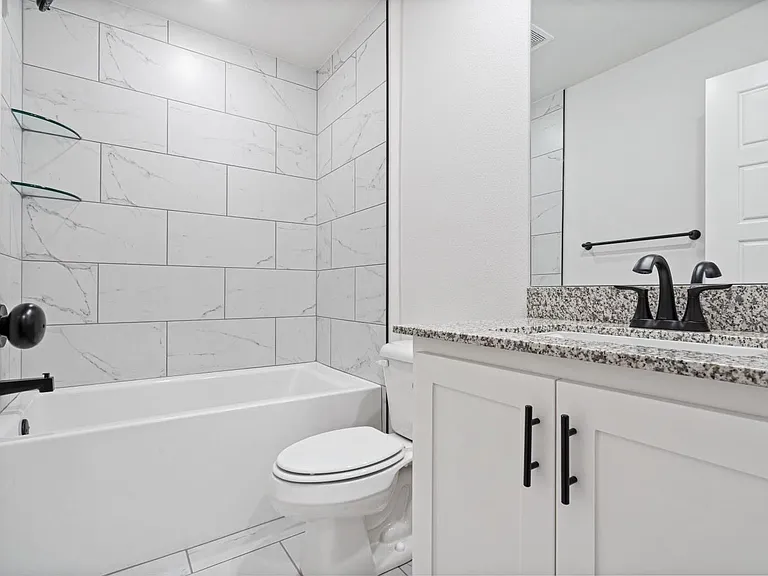 1200 Monarch Rd — Photo 10