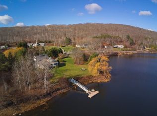 155 Lake View Ter, Rockland, ME 04841