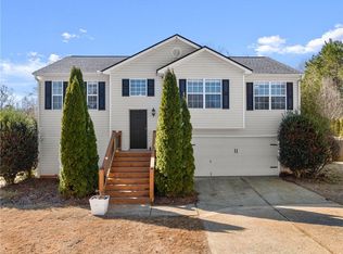 985 Vera Ct, Winder, GA 30680