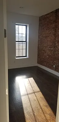 Rented by Yup Realty LLC | media 22