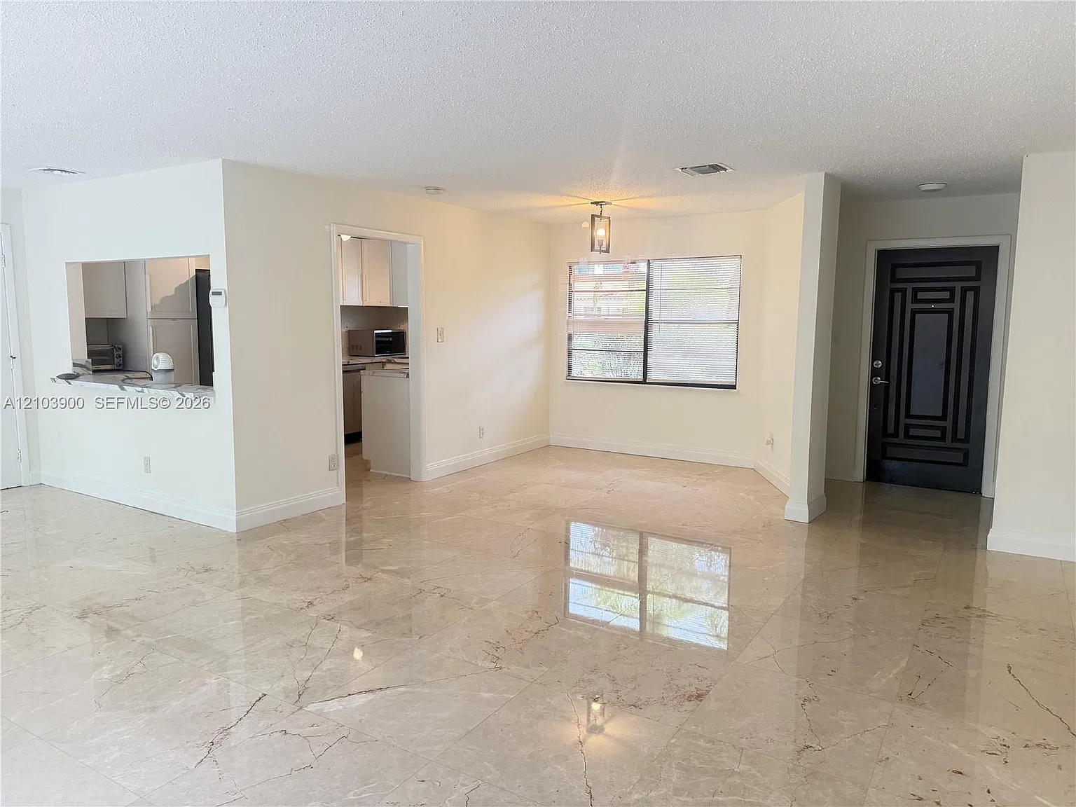 Golden Shores Ocean Blvd — Photo 2