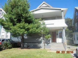 927 Evangeline Rd, Cleveland, OH 44110