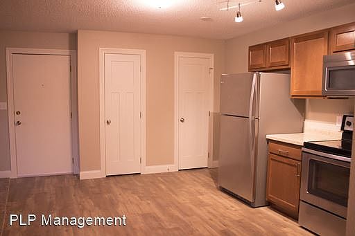 3rd image of 2513 Knight Dr