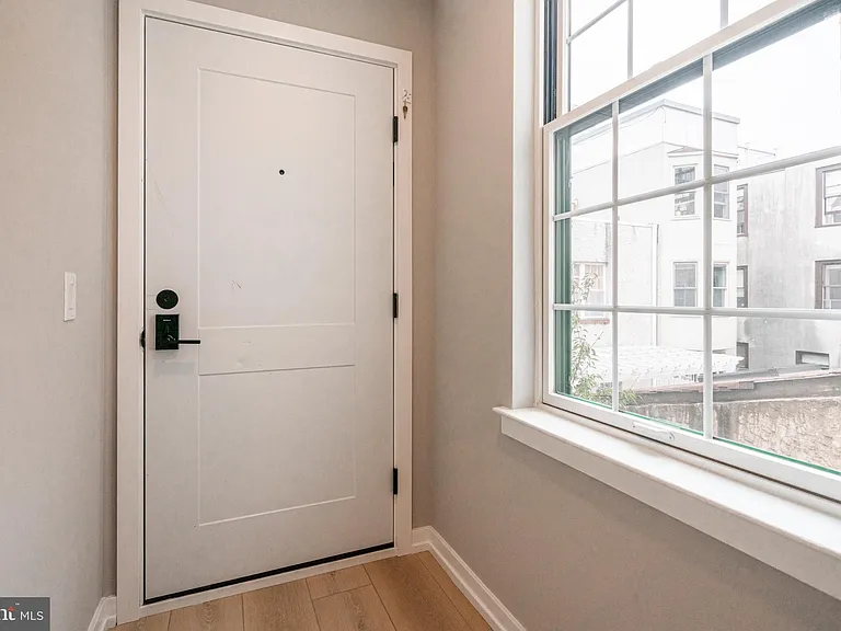 713 S Mildred St #2C — Photo 2