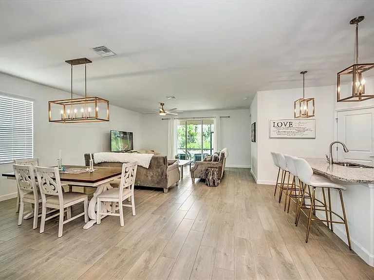 3254 Weston Manor Dr — Photo 3