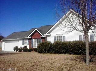 377 Mallard View Ln, Winston Salem, NC 27127